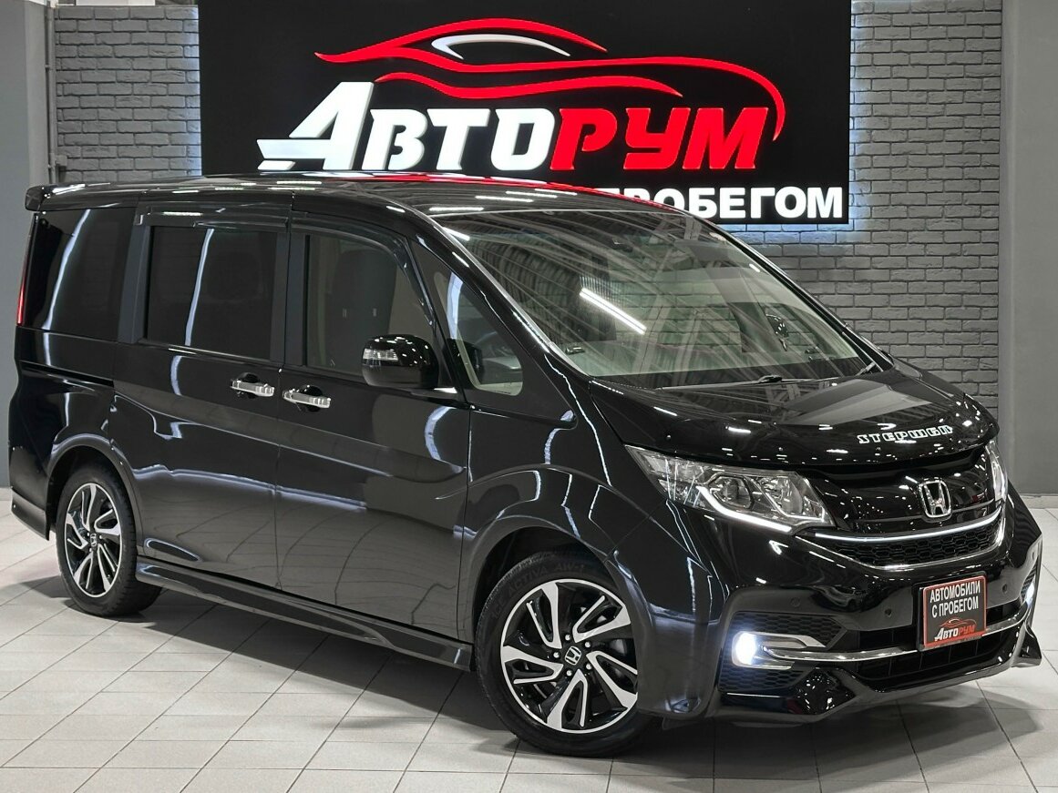 Honda Stepwgn Spada V