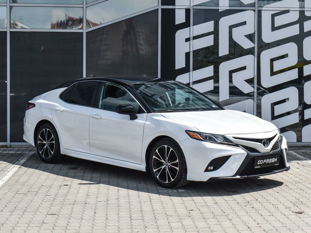 Toyota Camry US Market VIII (XV70)