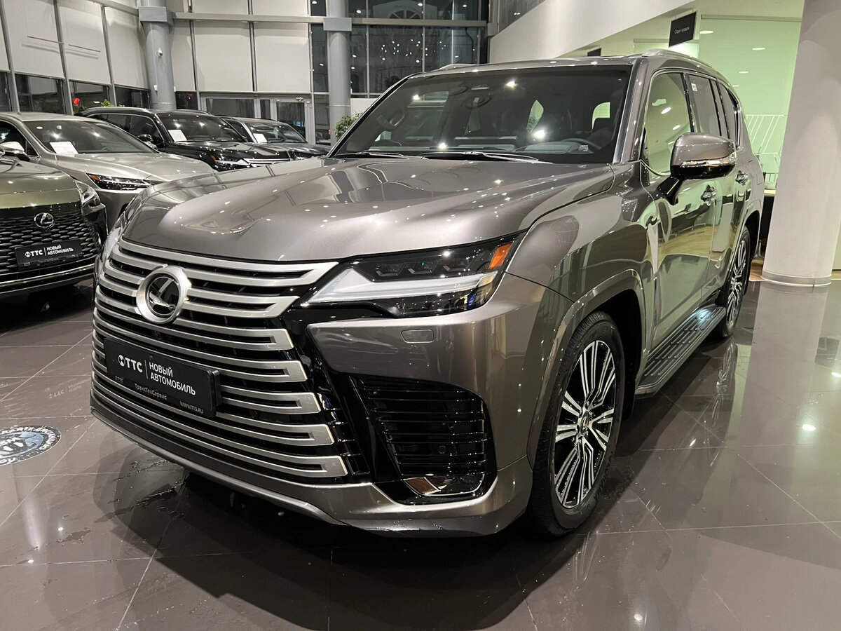 Lexus LX 600 IV