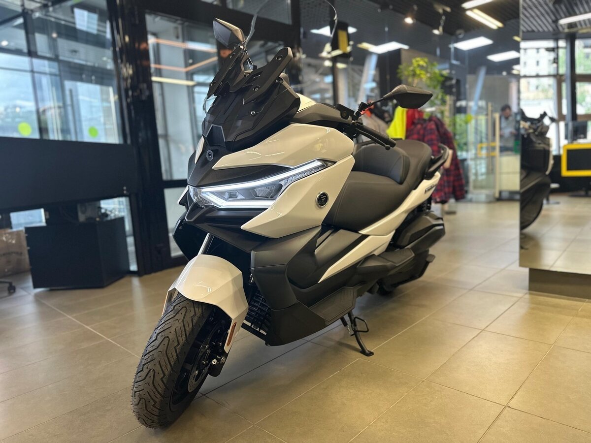 Voge SR4 Max SE