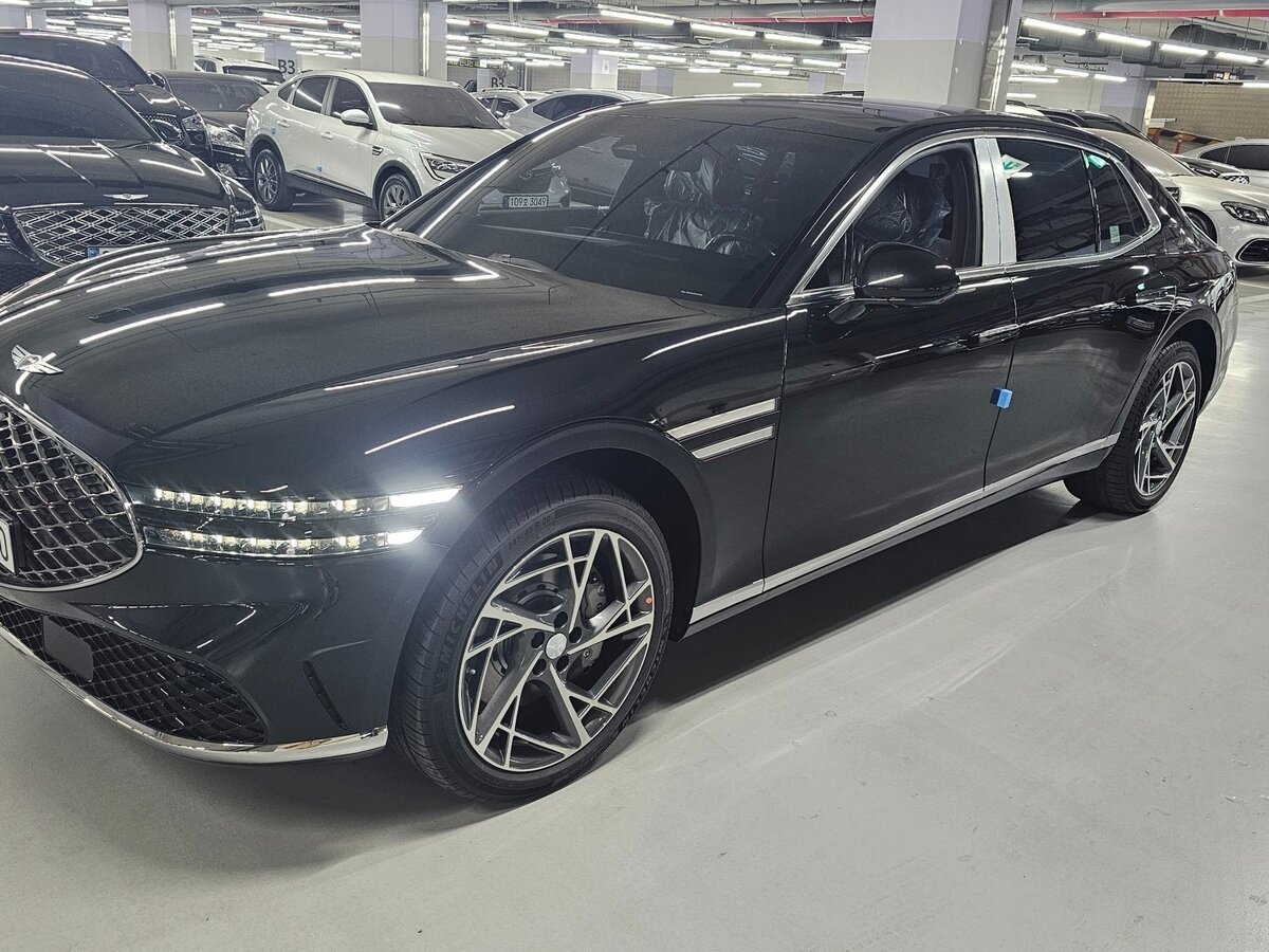Genesis G90 II