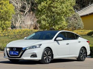 2022 Nissan Altima VI (L34), белый, 1635000 рублей, вид 1