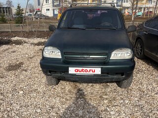 2004 Chevrolet Niva I, зелёный, 240000 рублей, вид 1