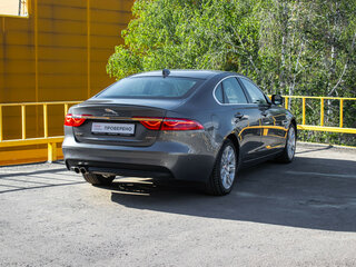 2017 Jaguar XF II, серый, 1679000 рублей, вид 4