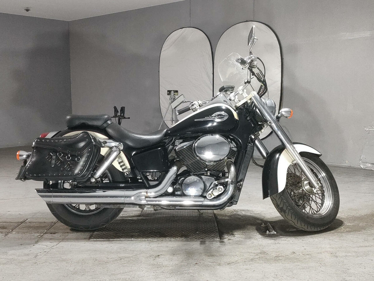 Honda Shadow 750