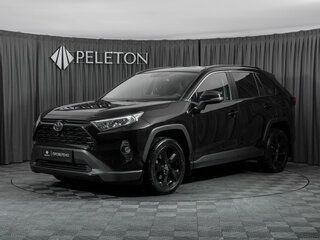 2021 Toyota RAV4 V (XA50), чёрный, 3590000 рублей, вид 1
