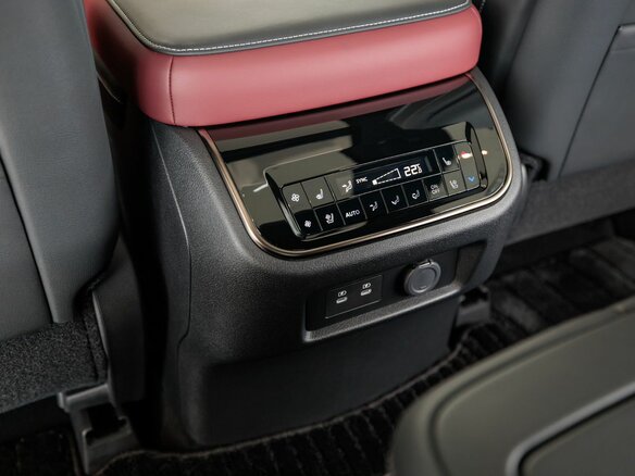 2024 Infiniti QX80 II, белый, 20690000 рублей - вид 25