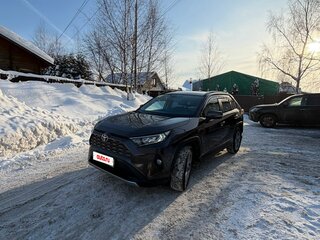2021 Toyota RAV4 V (XA50), коричневый, 3400000 рублей, вид 1