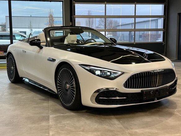 2025 Mercedes-Benz Maybach SL SL 680, белый, 35500000 рублей