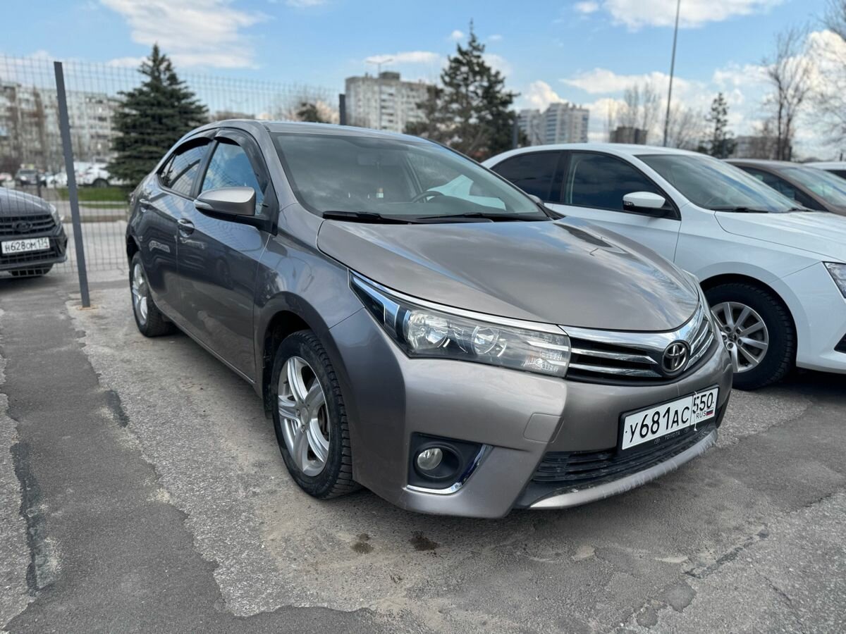 Toyota Corolla XI (E160, E170, E180)