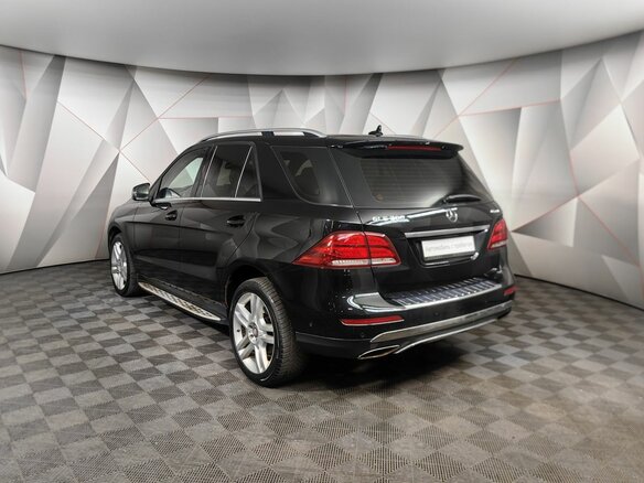 2016 Mercedes-Benz GLE 300 I (W166), чёрный, 3055150 рублей - вид 3
