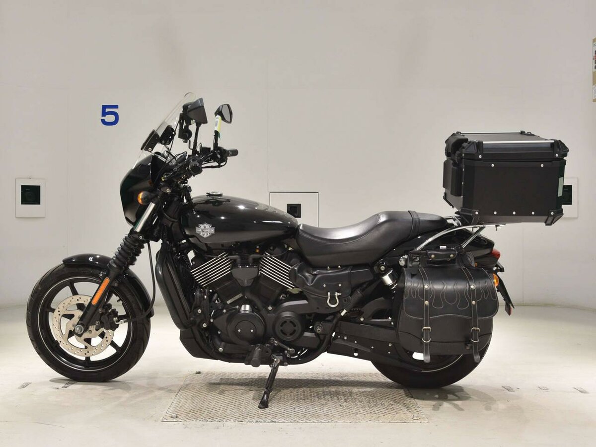 Harley-Davidson Street 750