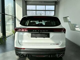 2026 Jetour X70+ I Рестайлинг, белый, 3068010 рублей, вид 5
