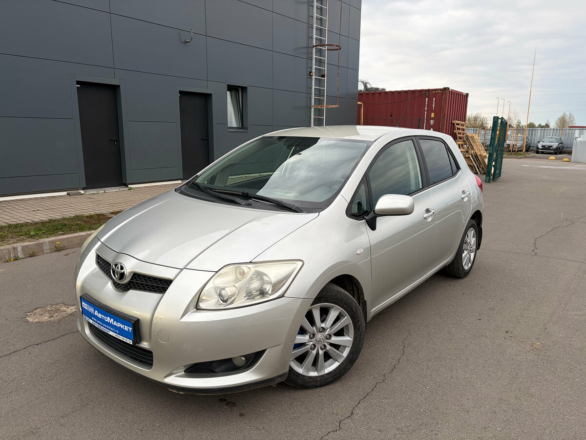 Toyota Auris I