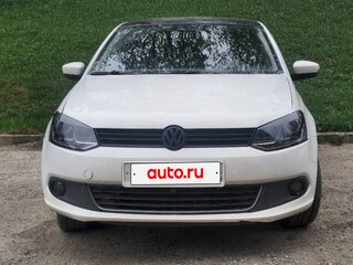 2012 Volkswagen Polo V, белый, 700000 рублей, вид 2