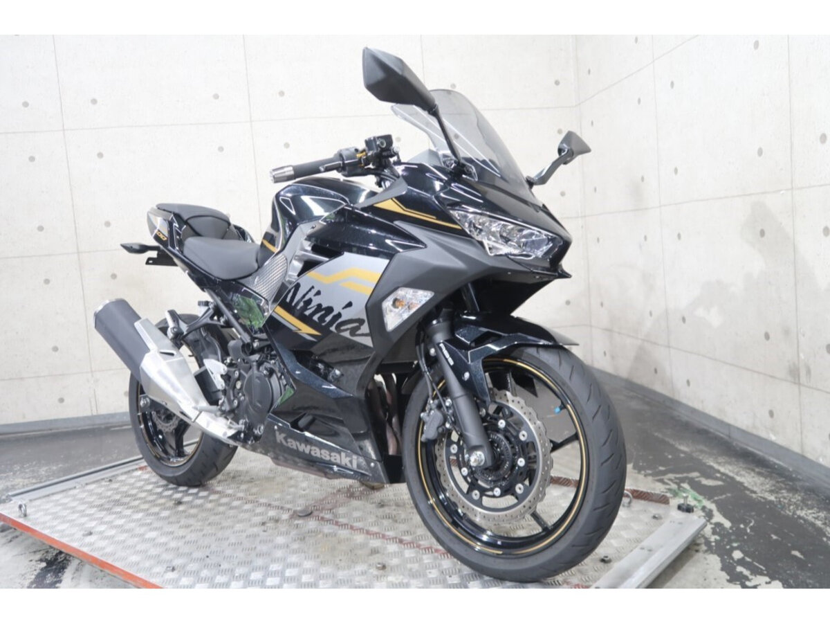 Kawasaki Ninja 400