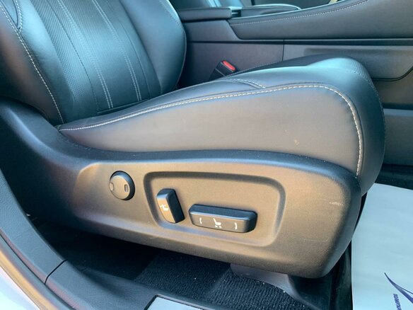 2020 Lexus RX 300 IV Рестайлинг, белый, 4450000 рублей - вид 19