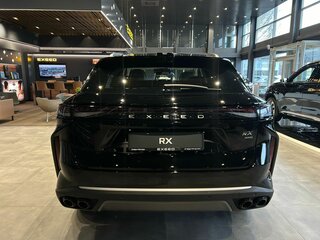 2025 Exeed RX, чёрный, 5200000 рублей, вид 4