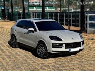 2023 Porsche Cayenne III Рестайлинг, серый, 13455000 рублей, вид 1