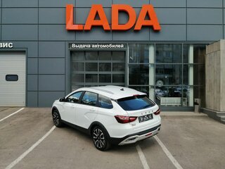 2026 Lada (ВАЗ) Vesta SW Cross I Рестайлинг (NG), белый, 1938000 рублей, вид 4