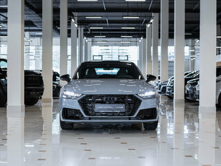 2024 Audi A7 L 45 TFSI II (4K), серый, 6850000 рублей, вид 4