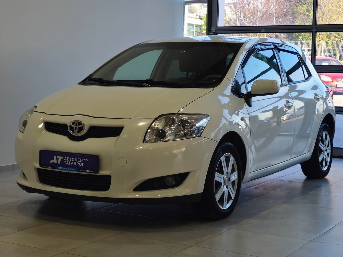 Toyota Auris I