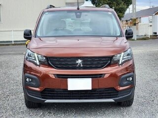 2022 Peugeot Partner III, золотистый, 1690000 рублей, вид 2