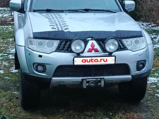 2010 Mitsubishi Pajero Sport II, серебристый, 620000 рублей, вид 1