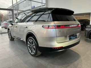 2026 Lynk & Co 900, серебристый, 8600000 рублей, вид 3