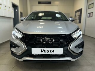 2026 Lada (ВАЗ) Vesta SW Cross I Рестайлинг (NG), серебристый, 1958000 рублей, вид 2