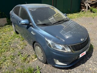 2013 Kia Rio 5-speed III, синий, 595000 рублей, вид 4