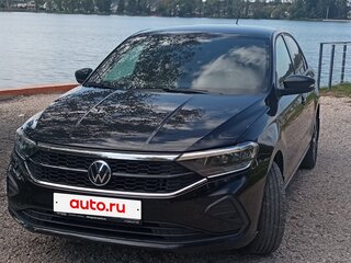 2021 Volkswagen Polo VI, чёрный, 1565000 рублей, вид 1