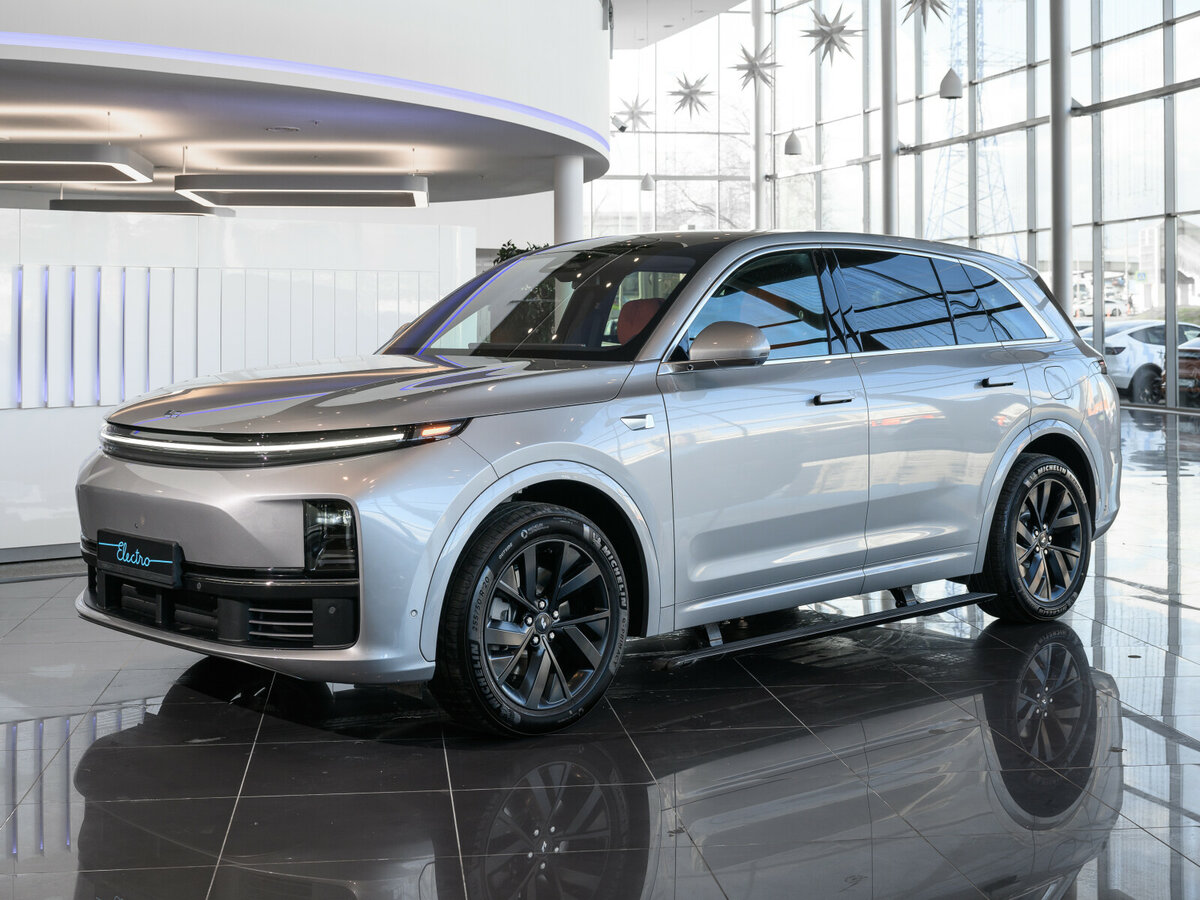 Li Auto (Lixiang) L7 52.3 kWh I Рестайлинг