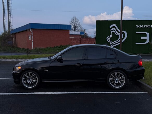 2009 BMW 3 серии 320i V (E90/E91/E92/E93) Рестайлинг, чёрный, 1150000 рублей - вид 5