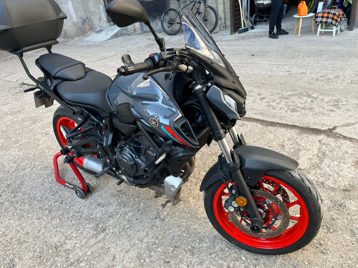 Yamaha MT-07 (FZ-07)