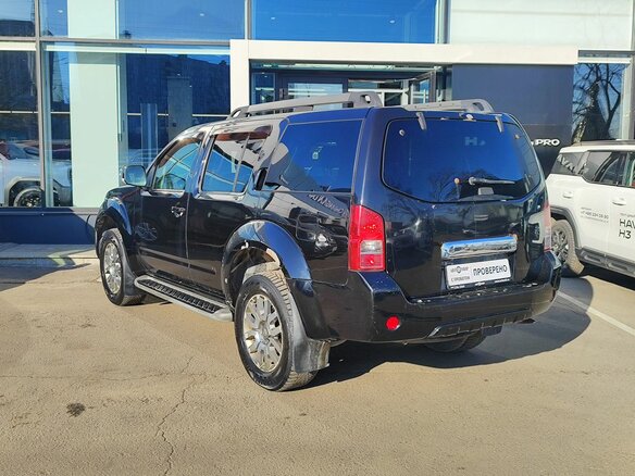 2010 Nissan Pathfinder III Рестайлинг, чёрный, 1029000 рублей - вид 6