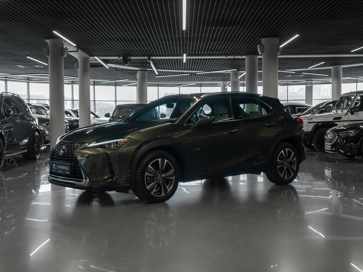 Lexus UX I