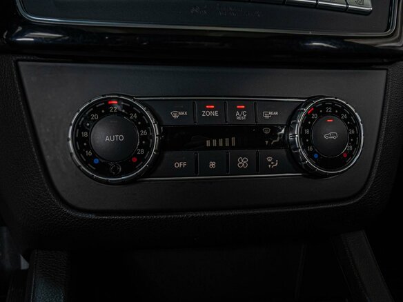 2015 Mercedes-Benz GLE 400 I (W166), белый, 4829000 рублей - вид 15