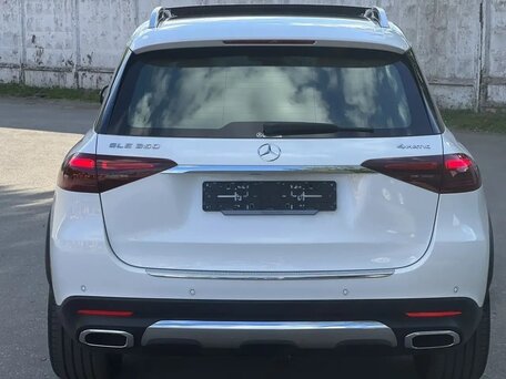 2025 Mercedes-Benz GLE 350 II (V167) Рестайлинг, белый, 9000000 рублей, вид 5