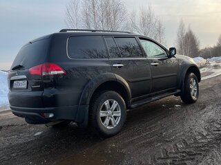 2015 Mitsubishi Pajero Sport II Рестайлинг, чёрный, 1350000 рублей, вид 4