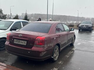 2005 Toyota Avensis II, красный, 749000 рублей, вид 1