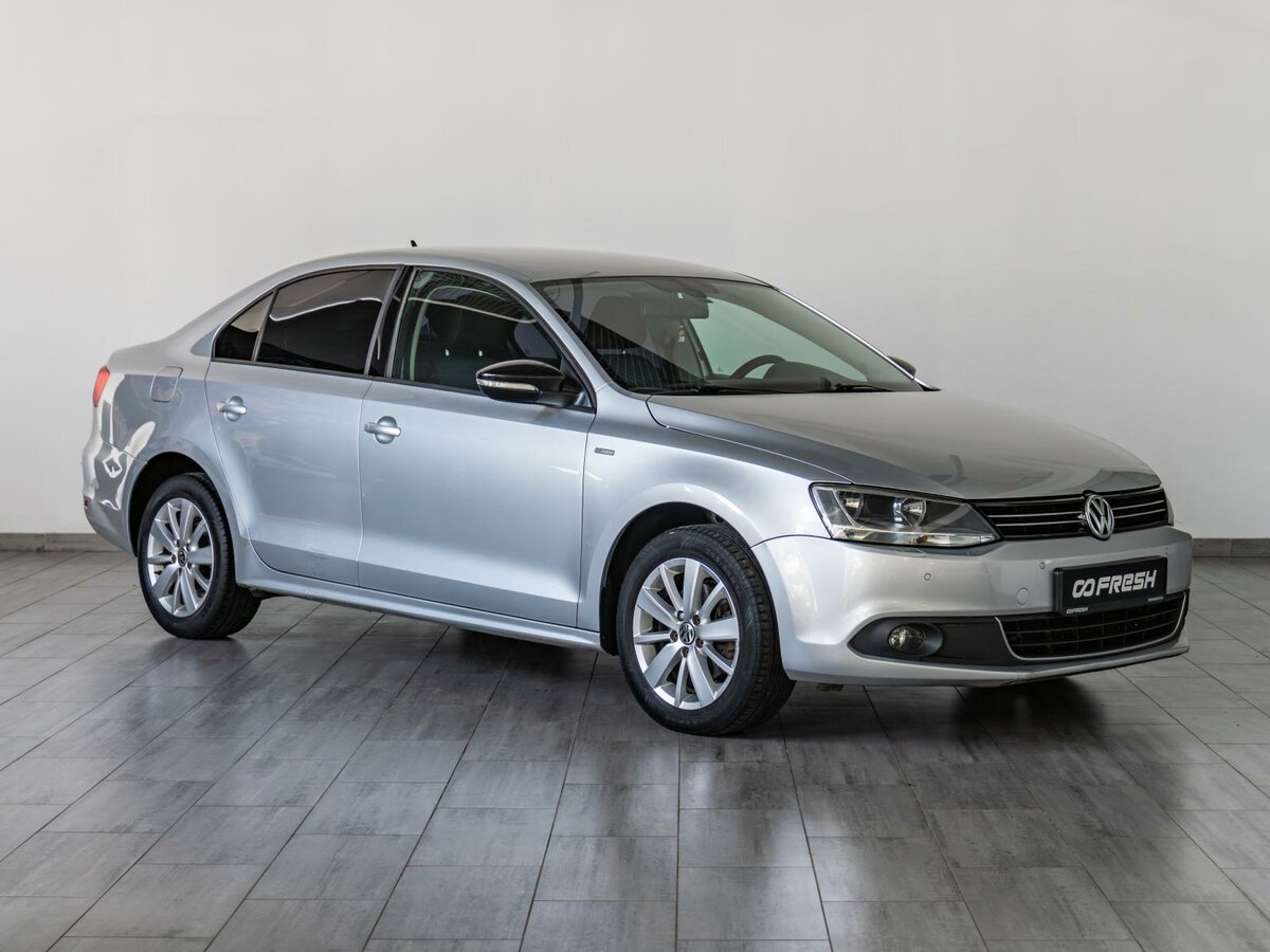 Volkswagen Jetta VI