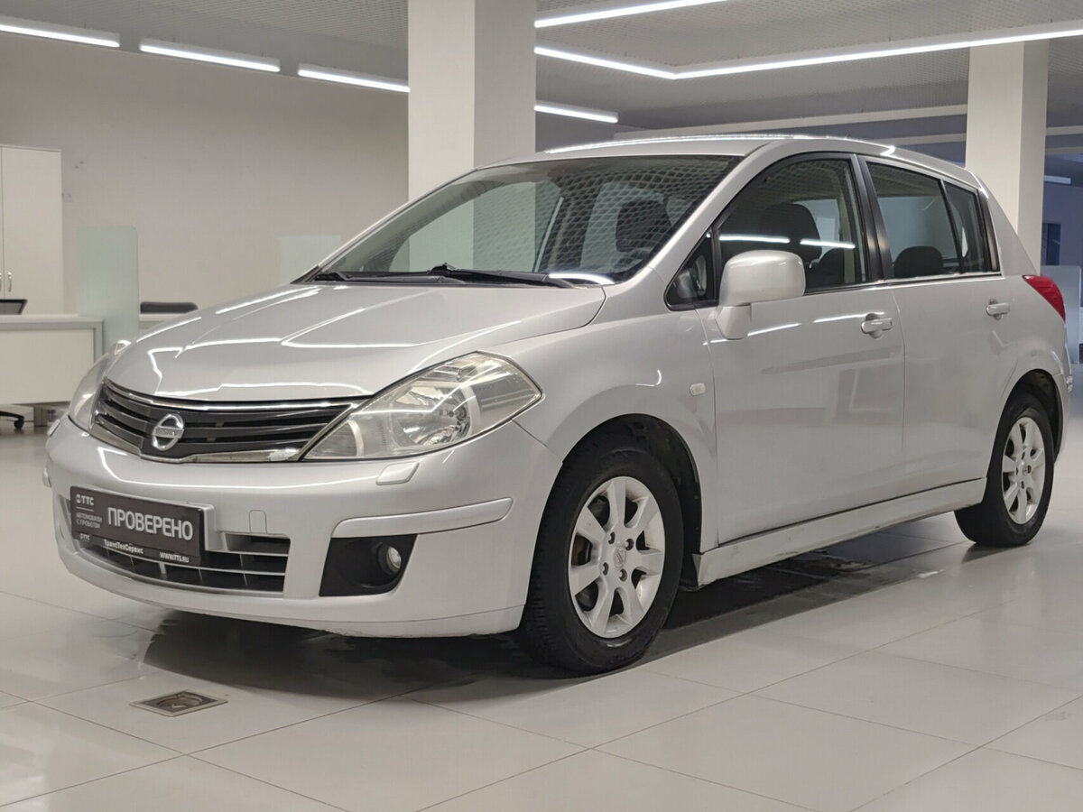 Nissan Tiida I Рестайлинг