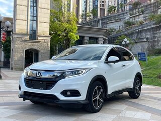 2022 Honda Vezel I Рестайлинг, белый, 1252000 рублей, вид 3