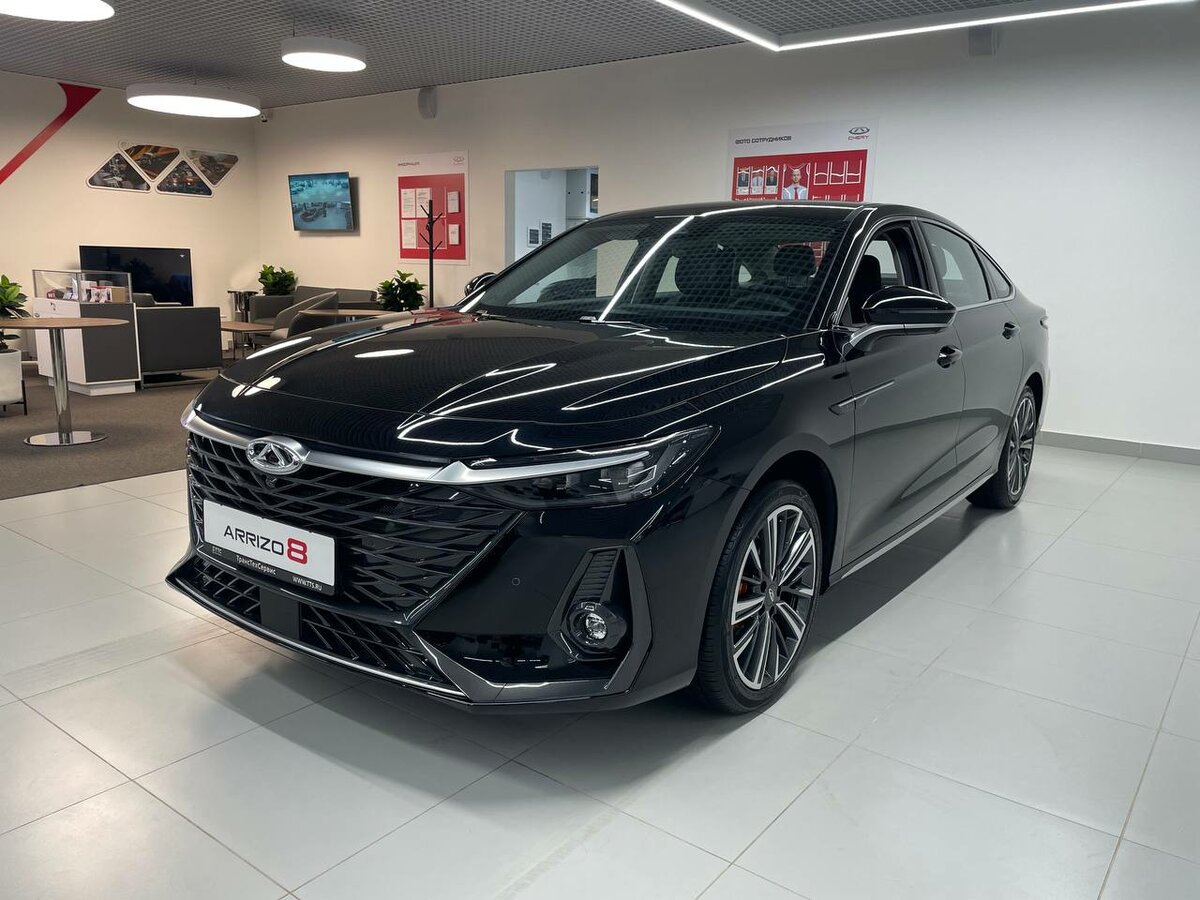 Chery Arrizo 8