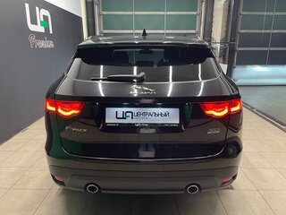 2017 Jaguar F-Pace I, чёрный, 2390000 рублей, вид 5
