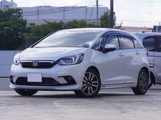 2021 Honda Fit IV, белый, 1070000 рублей, вид 1