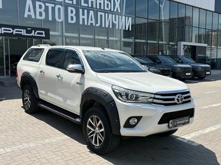 Toyota Hilux VIII