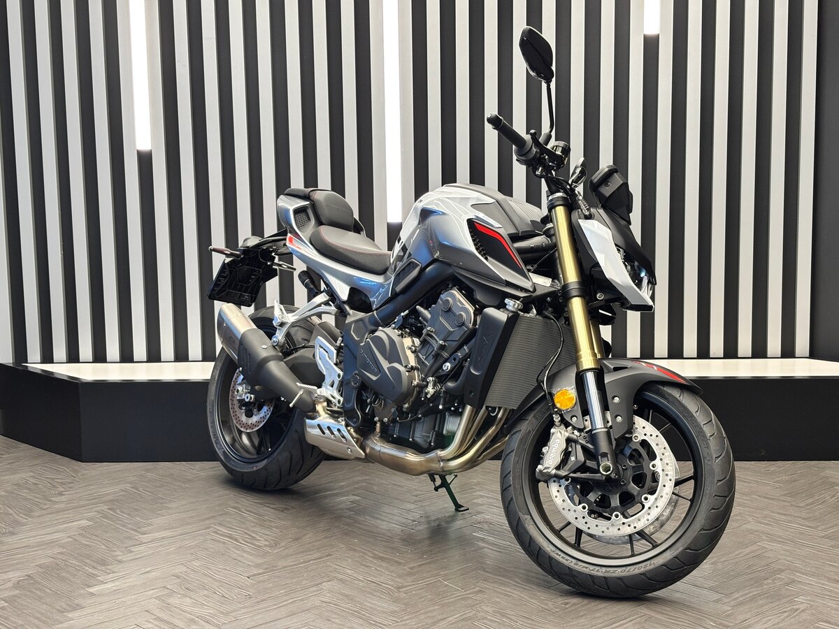 QJMotor SRK 800