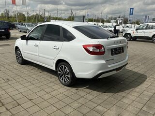 2026 Lada (ВАЗ) Granta I Рестайлинг, белый, 1244000 рублей, вид 4